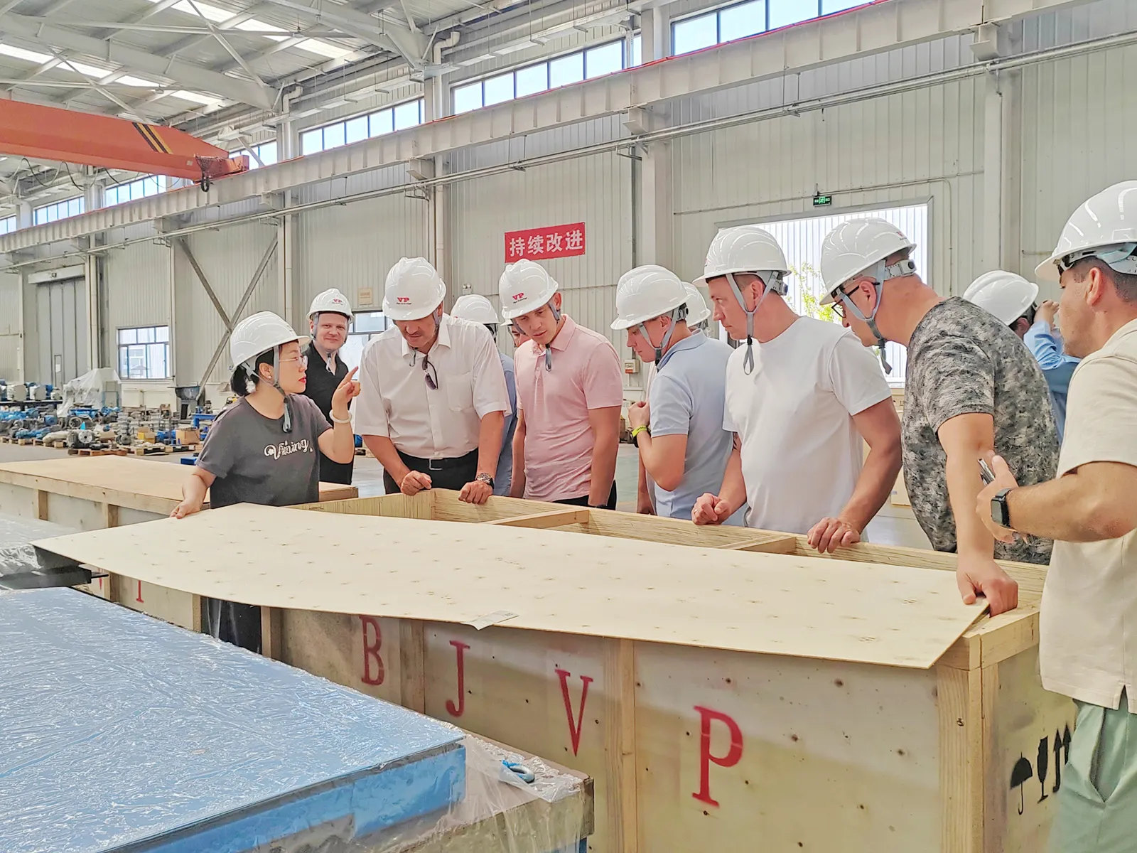 Customer Visit to VP Factory
