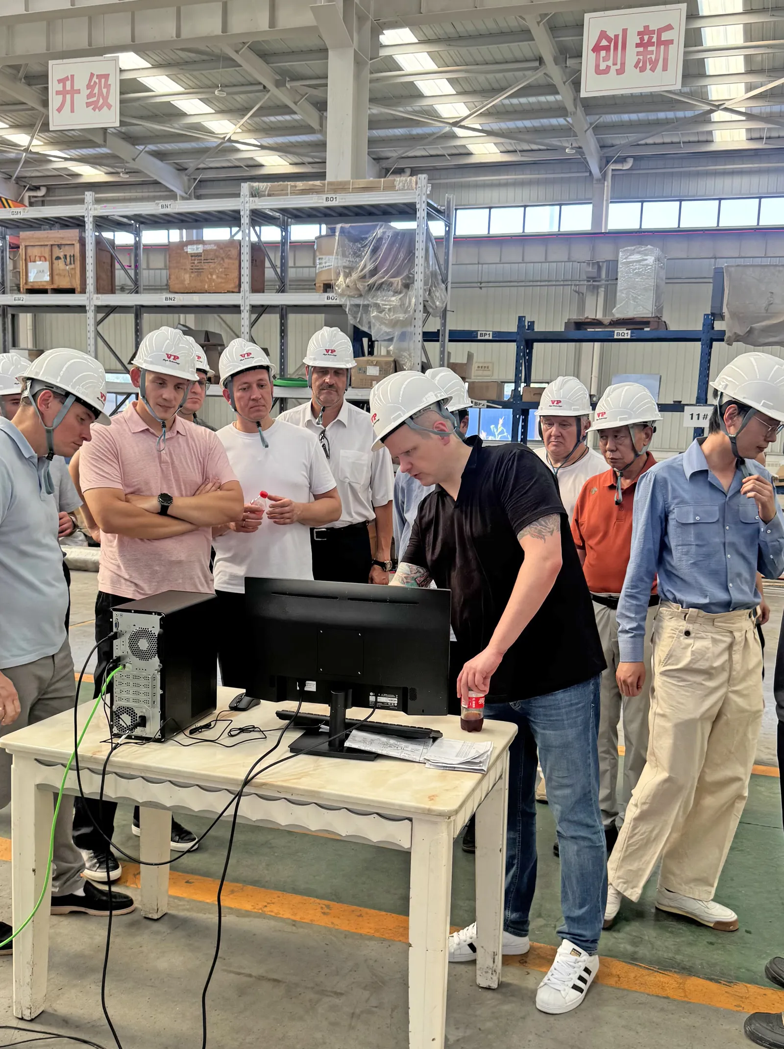 Customer Visit to VP Factory